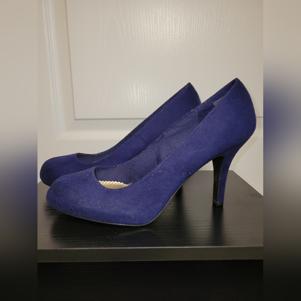 Fioni | Navy blue heels